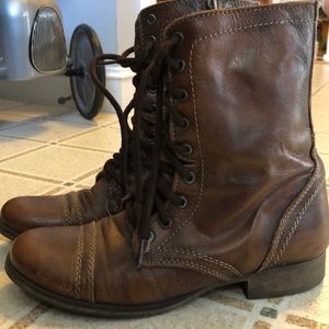 Steve Madden Troopa boot